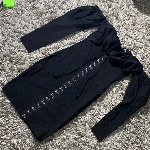 Never worn - Picture 1 of 2